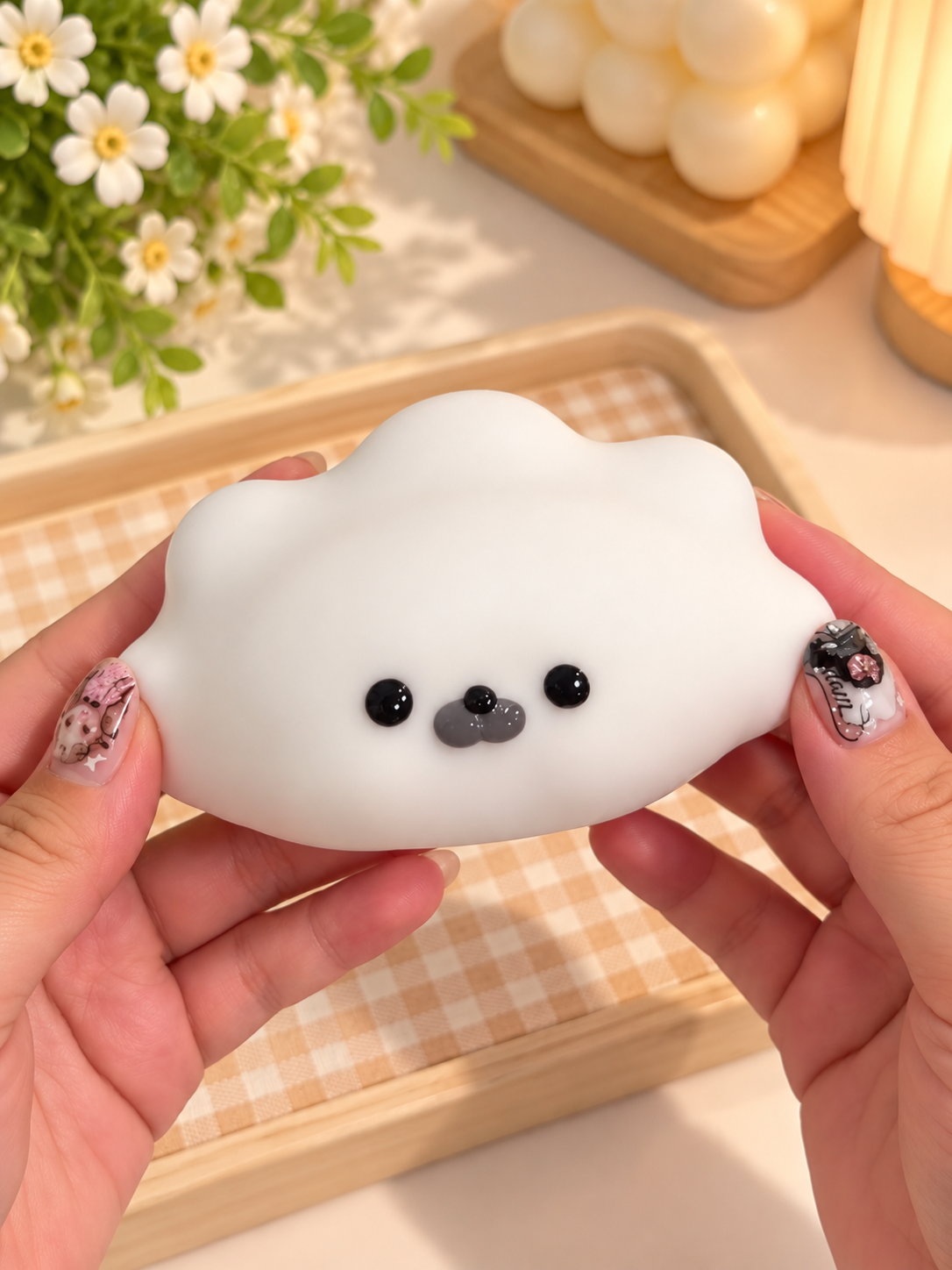 🦭🤍 Crunchy Seal Dumpling