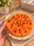 🍕 Crunchy Pizza Slice