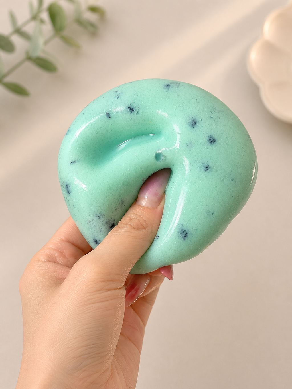 🌿 Mint Crush Squishy