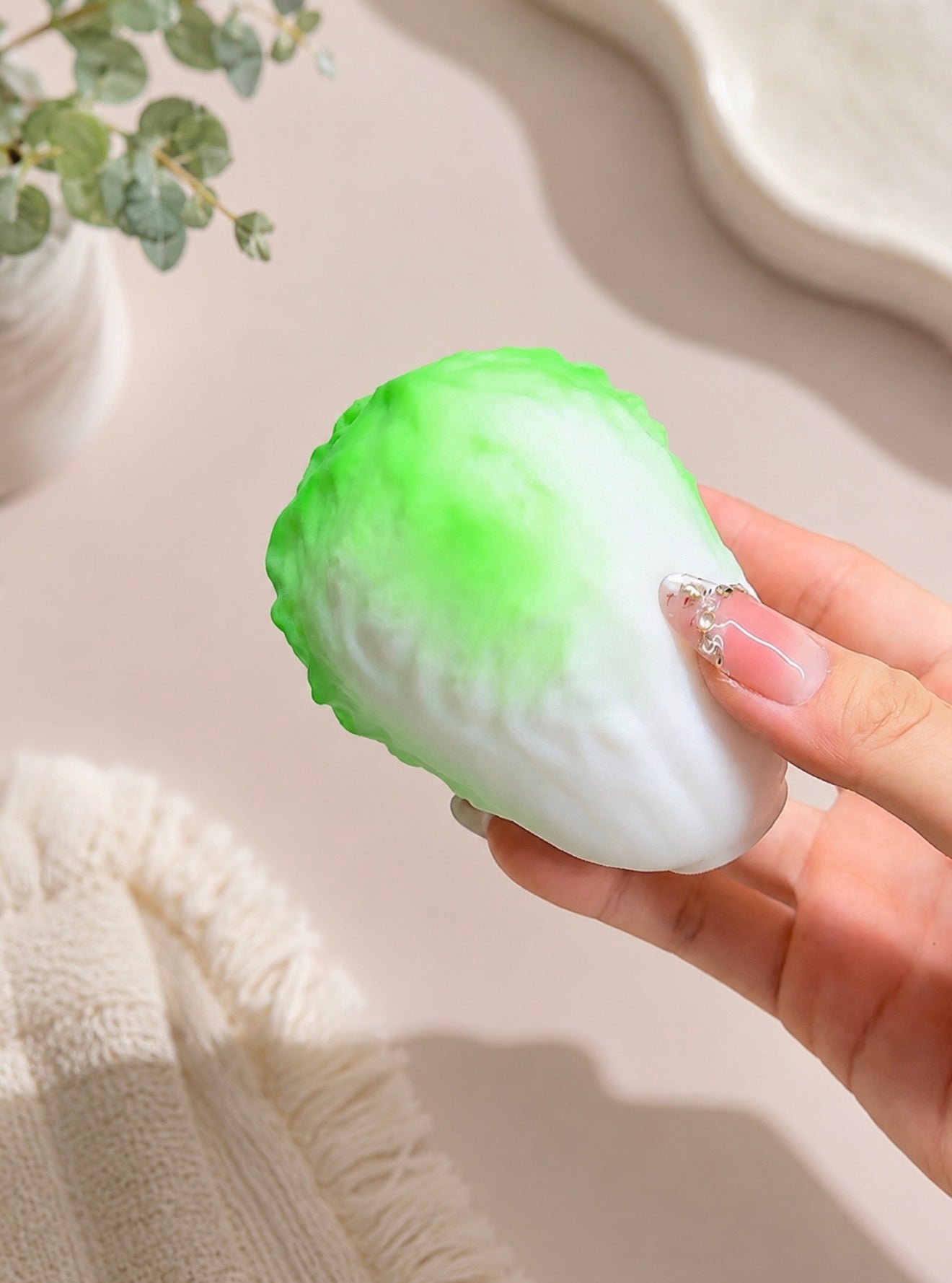 Crunchy Cabbage Squishy 🥬💚