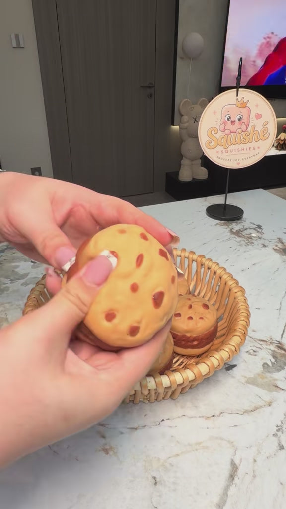 🍪✨ Soft-Crunch Chocolate Chip Cookie ✨🍪
