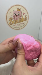 Pink Crunchy Pineapple Bun 🍍🩷